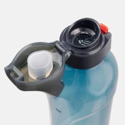 Quechua Gourde Rando MH500 Bouchon Ouverture Rapide 1,2 Litre Plastique (Ecozen®) Bleu 20 Quechua Gourde Rando MH500 Bouchon Ouverture Rapide 1,2 Litre Plastique (Ecozen®) Bleu -Camping Soldes Magasin gourde rando mh500 bouchon ouverture rapide 12 litre plastique ecozen bleu 8